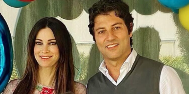 ''C’è stato un tradimento'': Manuela Arcuri svela i motivi dell’addio col marito Giovanni di Gianfrancesco