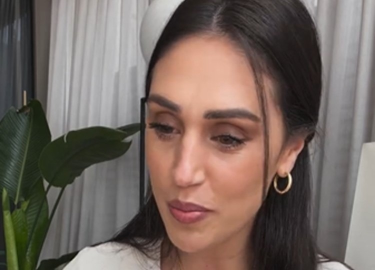 Cecilia Rodriguez è una mamma serena grazie alla terapia Cecilia Rodriguez è una mamma serena grazie alla terapia