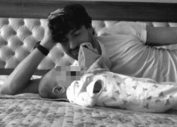 Le dolcissime coccole di Ignazio Moser e Clara Isabel