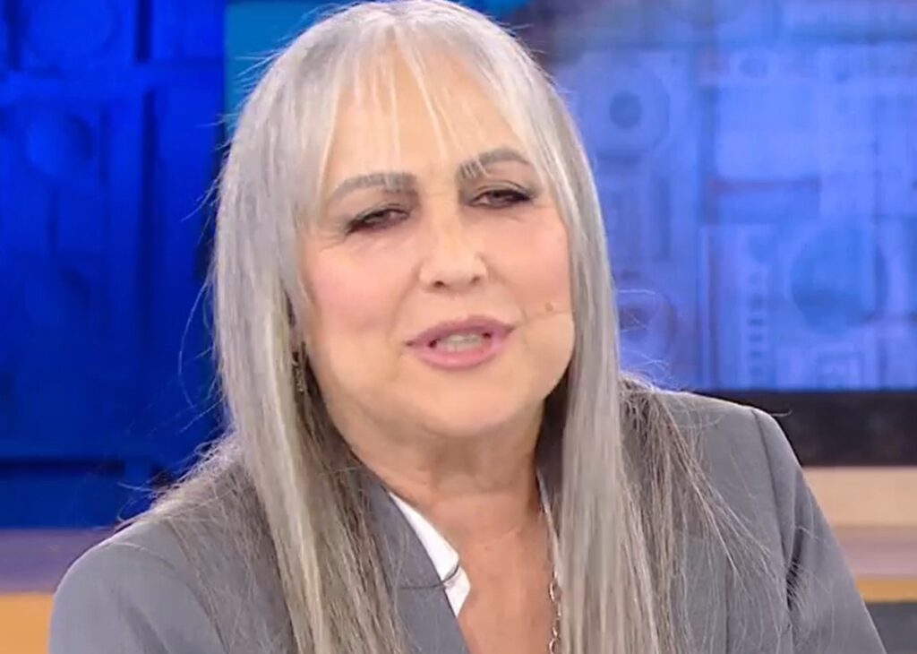 ''Non l’ho chiusa volontariamente'': Alessandra Celentano in tv parla della sua vita sessuale inattiva ''Non l’ho chiusa volontariamente'': Alessandra Celentano in tv parla della sua vita sessuale inattiva