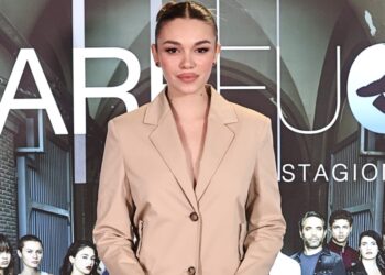 ''Spregiudicata e senza scrupoli'': Cartisia Somma, figlia di Sebastiano, è Sharon in Mare Fuori 6