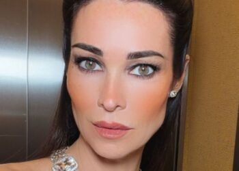 ''Devastante'': Manuela Arcuri confessa come ha realmente vissuto la separazione dal marito