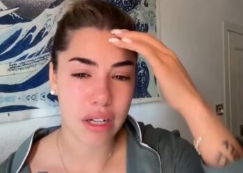 ''Mi dovranno avere sulla coscienza tutti'': l’ex naufraga Chiara Balistreri in lacrime per l’ex di cui è stata vittima che torna libero ''Mi dovranno avere sulla coscienza tutti'': l’ex naufraga Chiara Balistreri in lacrime per l’ex di cui è stata vittima che torna libero