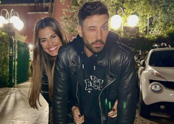 ''Tra poco andrò a fare il test'': Bianca Guaccero parla dei gossip di gravidanza e nozze col compagno Giovanni Pernice