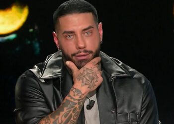 ''Non è che sei ricco…'': Francesco Chiofalo in tv svela quanto guadagna come influencer ''Non è che sei ricco…'': Francesco Chiofalo in tv svela quanto guadagna come influencer