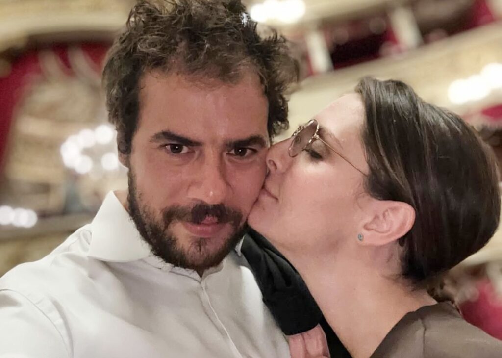 ''Momento emotivamente difficile'': Andrea Pisani spiega com’è stato recitare accanto alla ex Beatrice Arnera