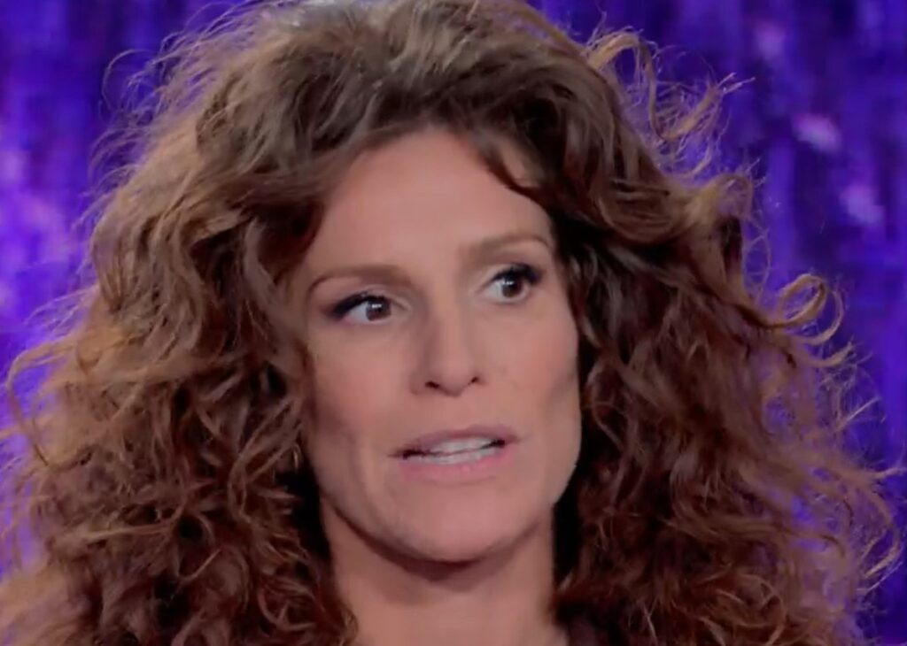 ''Non fa il mio lavoro'': la ‘iena’ Veronica Ruggeri parla del nuovo fidanzato e chiarisce sulla rottura con Nicolò De Devitiis