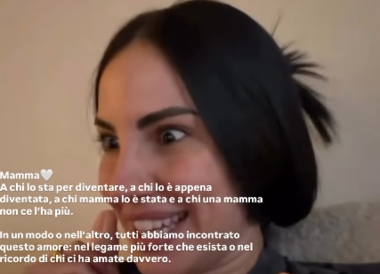 Giulia De Lellis tenerissima con la figlia Priscilla