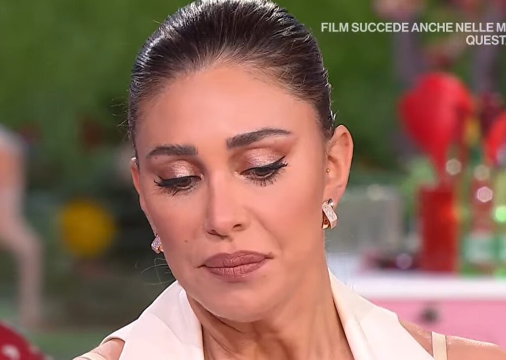 ''Questo è un evento'': Belen Rodriguez in tv svela ad Antonella Clerici di essere single da due anni ''Questo è un evento'': Belen Rodriguez in tv svela ad Antonella Clerici di essere single da due anni