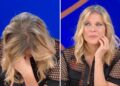 Laura Freddi festeggia i 54 anni in tv e crolla in lacrime: ecco perché non trattiene il pianto