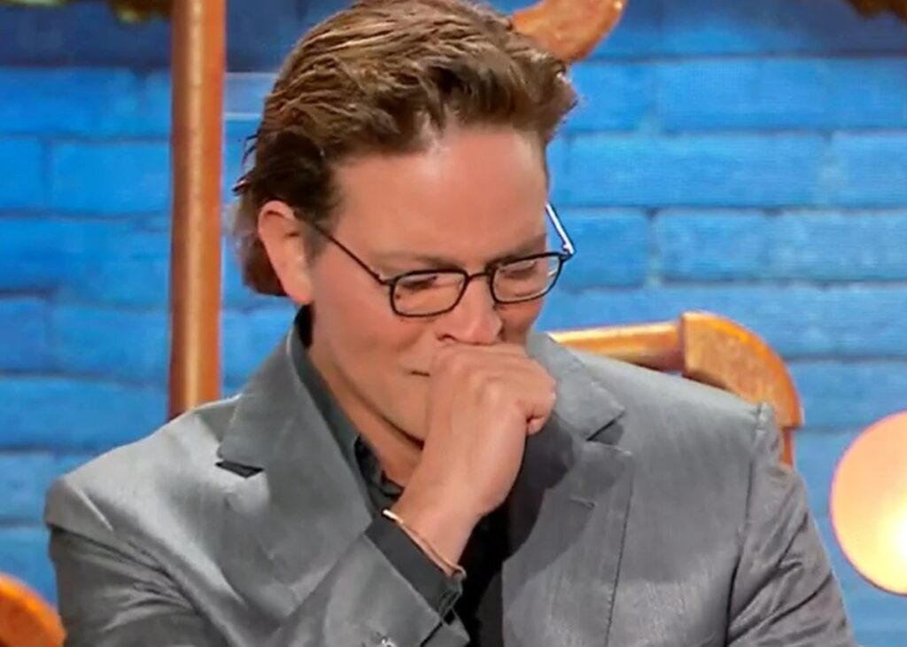 ''Era tutto un inganno'': Gabriel Garko crolla in tv e finisce in lacrime, ecco perché si lascia andare all’emozione ''Era tutto un inganno'': Gabriel Garko crolla in tv e finisce in lacrime, ecco perché si lascia andare all’emozione