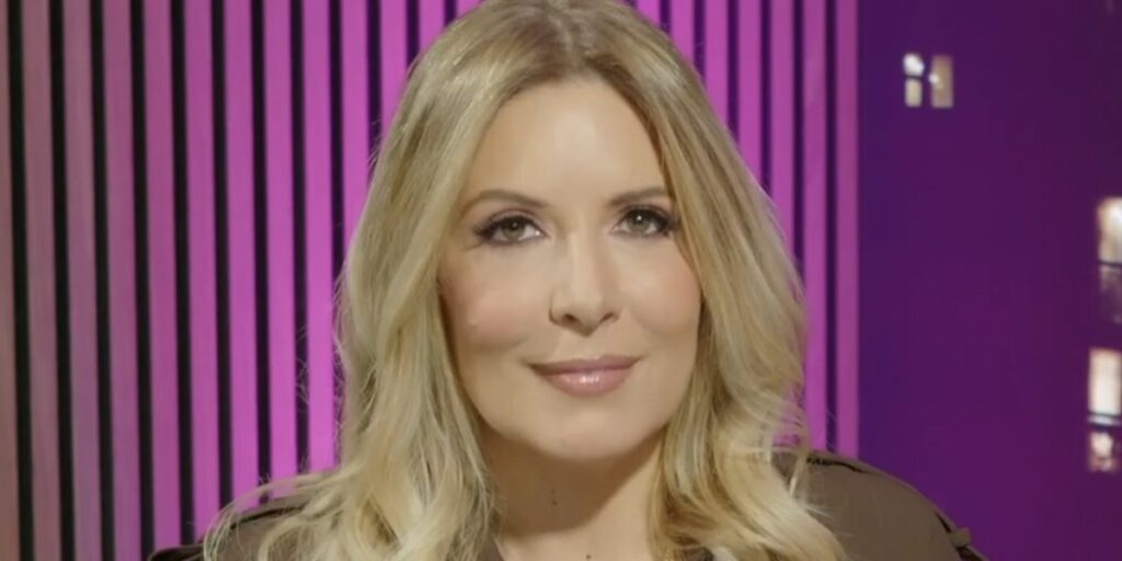 ''Spero stia bene e sia felice'': Selvaggia Lucarelli parla della sua conduzione dell’Isola dei Famosi e di Belen Rodriguez, che l’ha ‘persa’ ''Spero stia bene e sia felice'': Selvaggia Lucarelli parla della sua conduzione dell’Isola dei Famosi e di Belen Rodriguez, che l’ha ‘persa’
